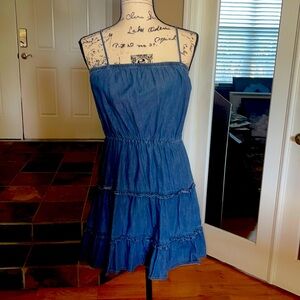 Denim dress adorable